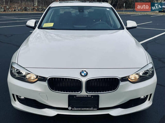 Белый БМВ 3 Серия, объемом двигателя 2 л и пробегом 82 тыс. км за 2150 $, фото 7 на Automoto.ua