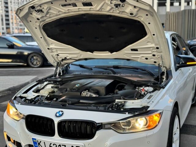 Білий БМВ 3 Серія, об'ємом двигуна 3 л та пробігом 178 тис. км за 18000 $, фото 17 на Automoto.ua