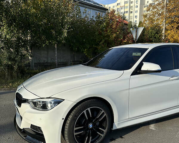 Белый БМВ 3 Серия, объемом двигателя 3 л и пробегом 123 тыс. км за 25000 $, фото 24 на Automoto.ua