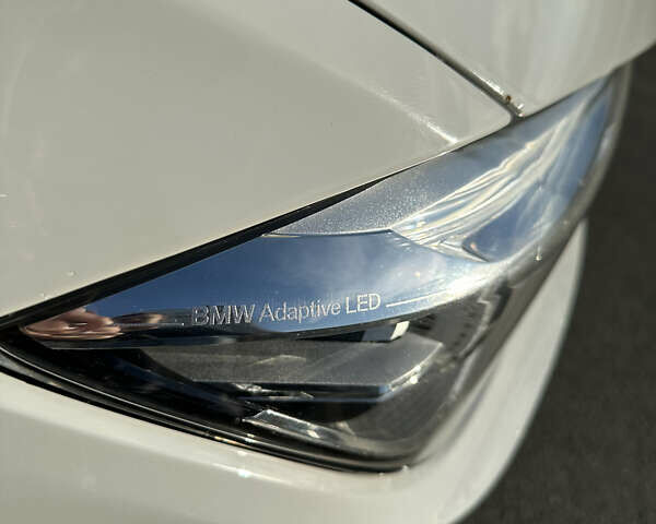 Белый БМВ 3 Серия, объемом двигателя 3 л и пробегом 123 тыс. км за 25000 $, фото 184 на Automoto.ua