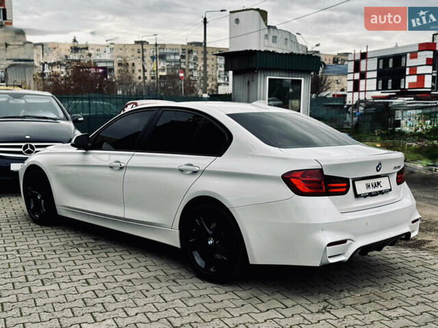 Белый БМВ 3 Серия, объемом двигателя 2 л и пробегом 122 тыс. км за 17700 $, фото 2 на Automoto.ua