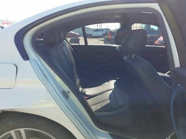 Белый БМВ 3 Серия, объемом двигателя 2 л и пробегом 264 тыс. км за 12500 $, фото 9 на Automoto.ua