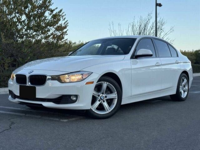 Белый БМВ 3 Серия, объемом двигателя 2 л и пробегом 74 тыс. км за 6500 $, фото 2 на Automoto.ua