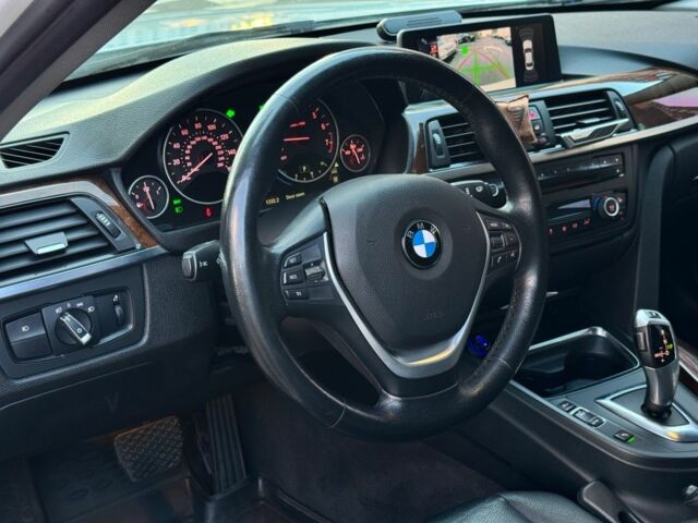 Білий БМВ 3 Серія, об'ємом двигуна 3 л та пробігом 178 тис. км за 18000 $, фото 16 на Automoto.ua