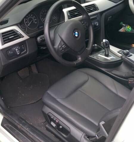 Білий БМВ 3 Серія, об'ємом двигуна 2 л та пробігом 205 тис. км за 13500 $, фото 3 на Automoto.ua