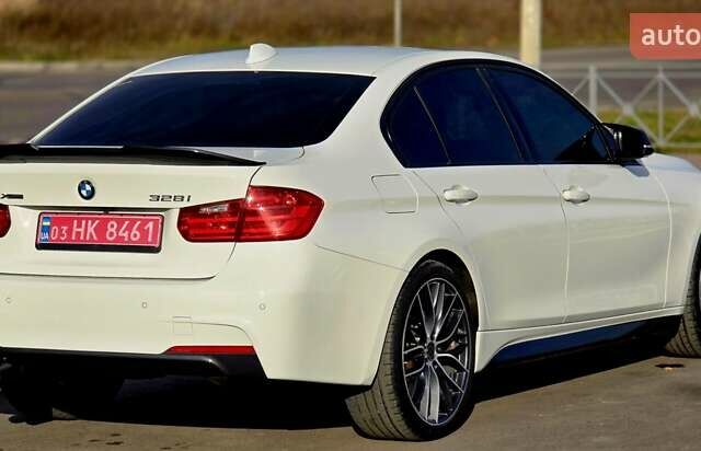 Белый БМВ 3 Серия, объемом двигателя 2 л и пробегом 184 тыс. км за 16900 $, фото 7 на Automoto.ua
