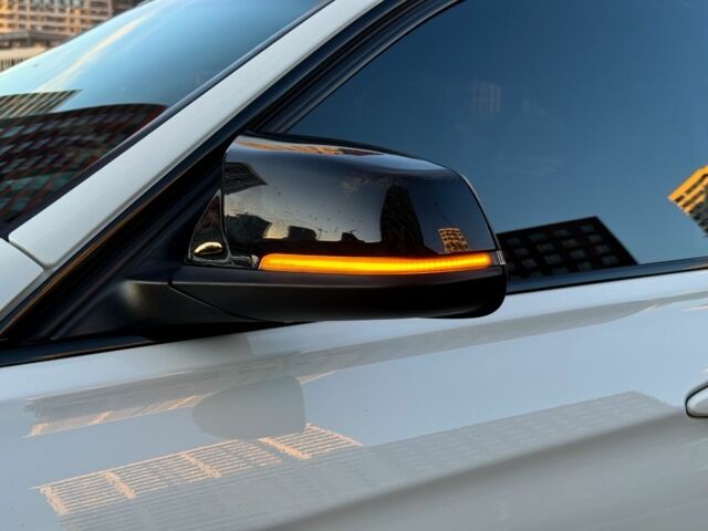 Білий БМВ 3 Серія, об'ємом двигуна 3 л та пробігом 178 тис. км за 18000 $, фото 20 на Automoto.ua