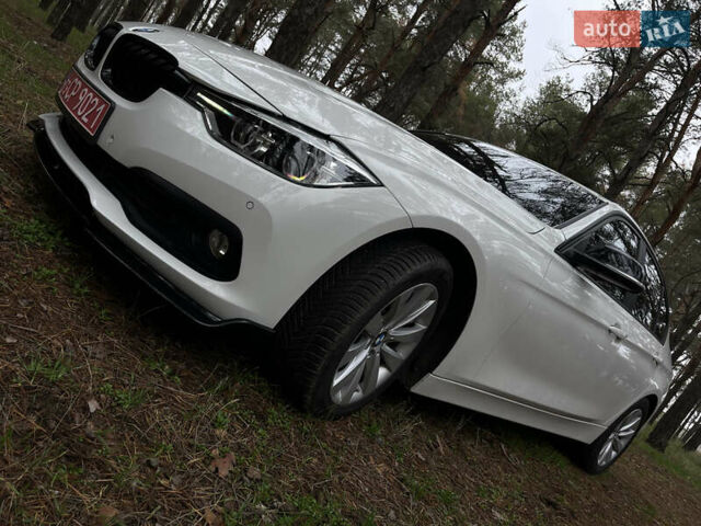 Белый БМВ 3 Серия, объемом двигателя 2 л и пробегом 85 тыс. км за 19500 $, фото 1 на Automoto.ua