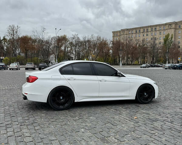 Белый БМВ 3 Серия, объемом двигателя 2 л и пробегом 127 тыс. км за 16300 $, фото 5 на Automoto.ua