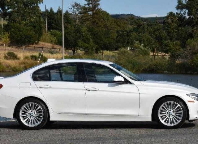 Белый БМВ 3 Серия, объемом двигателя 3 л и пробегом 110 тыс. км за 9900 $, фото 4 на Automoto.ua