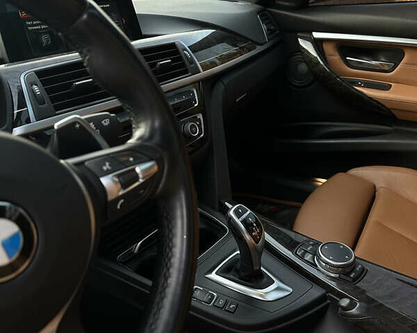 Белый БМВ 3 Серия, объемом двигателя 3 л и пробегом 123 тыс. км за 25000 $, фото 93 на Automoto.ua