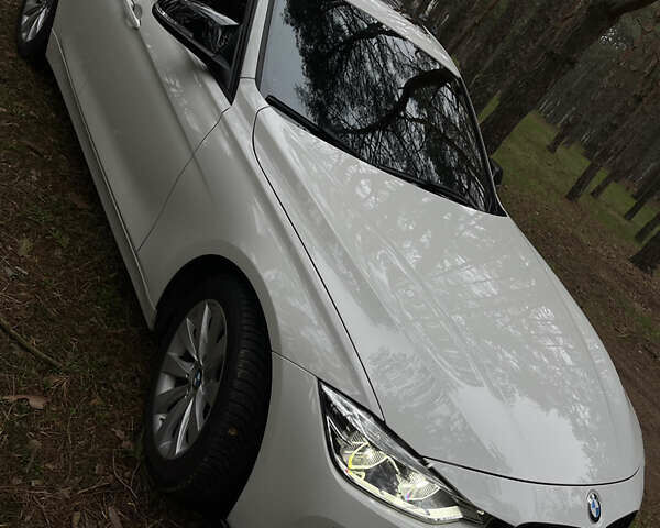 Белый БМВ 3 Серия, объемом двигателя 2 л и пробегом 85 тыс. км за 19500 $, фото 2 на Automoto.ua