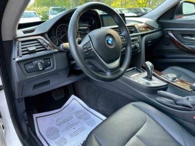 Білий БМВ 3 Серія, об'ємом двигуна 2 л та пробігом 115 тис. км за 3300 $, фото 8 на Automoto.ua