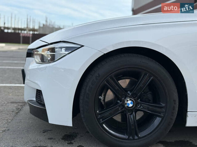 БМВ 3 Серия 2015 в Умани на Automoto.ua Белый БМВ 3 Серия, объемом двигателя 2 л и пробегом 155 тыс. км за 12950 $, фото 5 на Automoto.ua