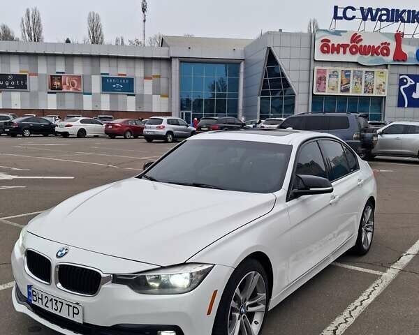 Белый БМВ 3 Серия, объемом двигателя 2 л и пробегом 220 тыс. км за 14500 $, фото 4 на Automoto.ua
