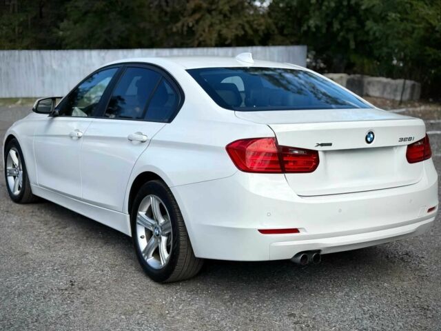 Белый БМВ 3 Серия, объемом двигателя 2 л и пробегом 75 тыс. км за 7200 $, фото 4 на Automoto.ua