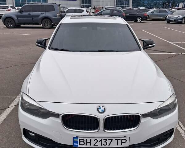 Белый БМВ 3 Серия, объемом двигателя 2 л и пробегом 220 тыс. км за 14500 $, фото 24 на Automoto.ua