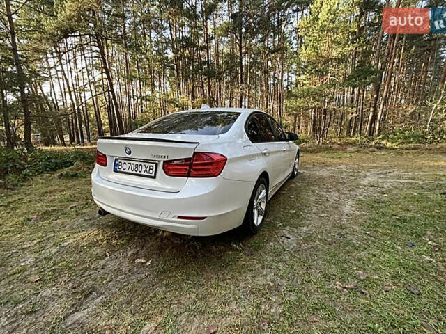 Белый БМВ 3 Серия, объемом двигателя 2 л и пробегом 260 тыс. км за 14100 $, фото 3 на Automoto.ua