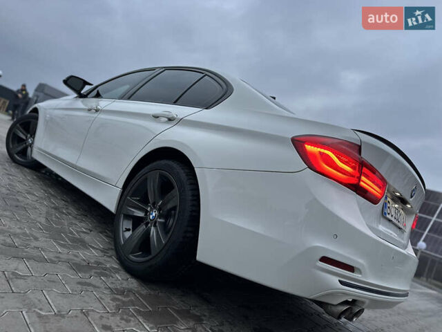 Белый БМВ 3 Серия, объемом двигателя 2 л и пробегом 210 тыс. км за 11950 $, фото 39 на Automoto.ua