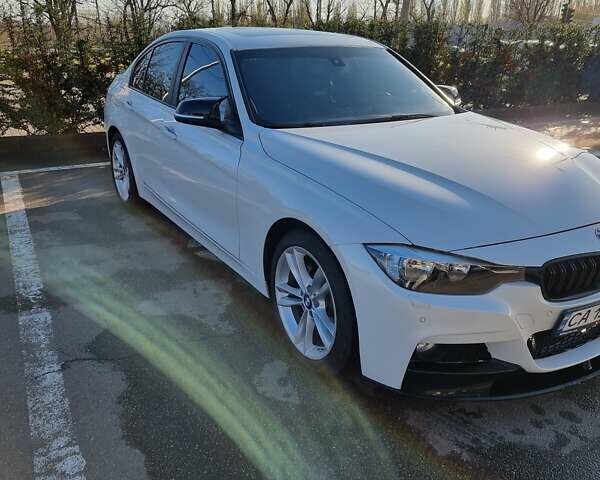 Белый БМВ 3 Серия, объемом двигателя 2 л и пробегом 45 тыс. км за 15500 $, фото 2 на Automoto.ua
