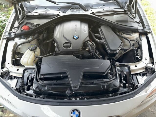 Белый БМВ 3 Серия, объемом двигателя 2 л и пробегом 122 тыс. км за 20500 $, фото 21 на Automoto.ua