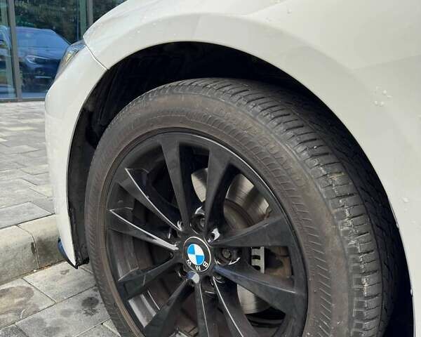 Белый БМВ 3 Серия, объемом двигателя 2 л и пробегом 135 тыс. км за 15500 $, фото 12 на Automoto.ua