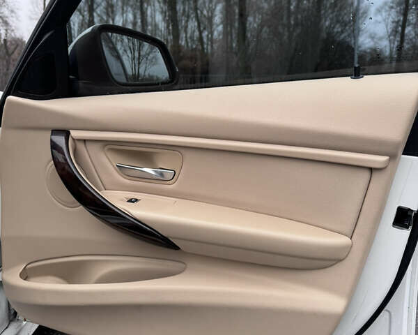 Белый БМВ 3 Серия, объемом двигателя 2 л и пробегом 129 тыс. км за 16300 $, фото 34 на Automoto.ua