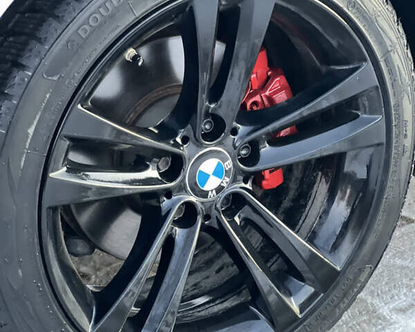 Білий БМВ 3 Серія, об'ємом двигуна 2 л та пробігом 158 тис. км за 17999 $, фото 22 на Automoto.ua