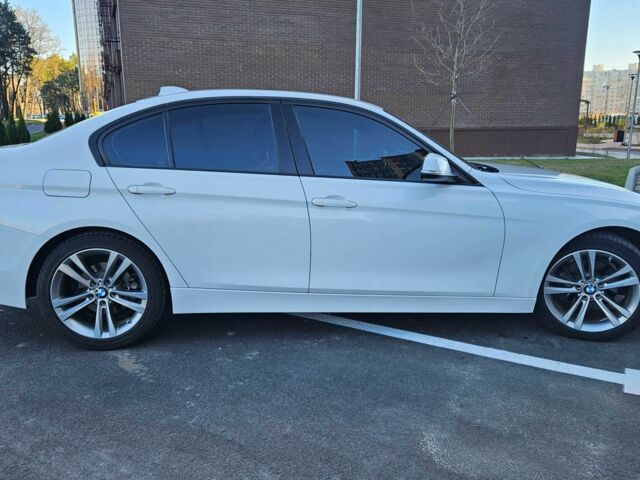 Білий БМВ 3 Серія, об'ємом двигуна 2 л та пробігом 161 тис. км за 16100 $, фото 4 на Automoto.ua