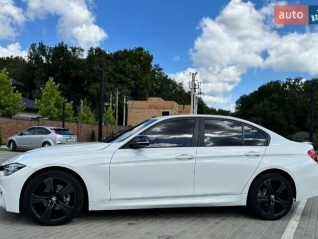 Белый БМВ 3 Серия, объемом двигателя 2 л и пробегом 110 тыс. км за 15800 $, фото 14 на Automoto.ua