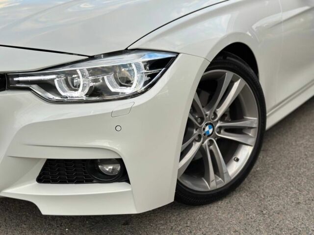 Белый БМВ 3 Серия, объемом двигателя 2 л и пробегом 187 тыс. км за 18499 $, фото 21 на Automoto.ua