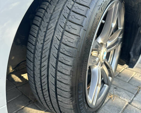 Белый БМВ 3 Серия, объемом двигателя 2 л и пробегом 180 тыс. км за 21500 $, фото 41 на Automoto.ua