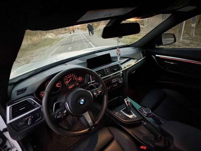 Білий БМВ 3 Серія, об'ємом двигуна 2 л та пробігом 155 тис. км за 17600 $, фото 7 на Automoto.ua