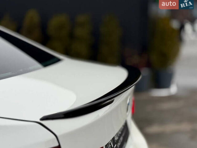 Белый БМВ 3 Серия, объемом двигателя 2 л и пробегом 171 тыс. км за 13300 $, фото 15 на Automoto.ua