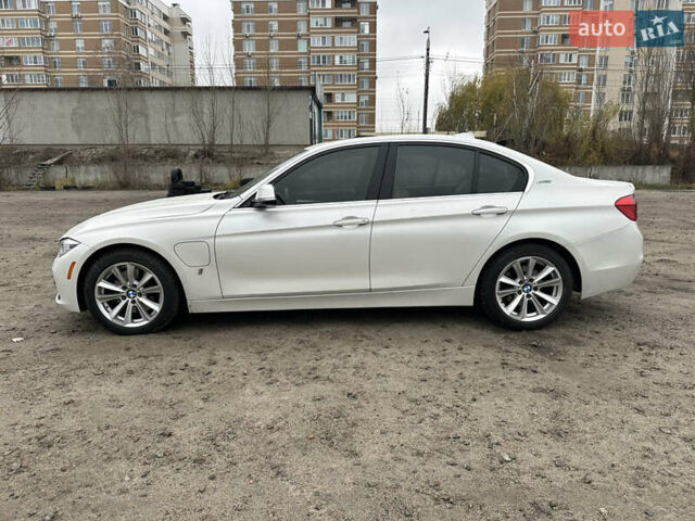 Білий БМВ 3 Серія, об'ємом двигуна 2 л та пробігом 141 тис. км за 15300 $, фото 3 на Automoto.ua