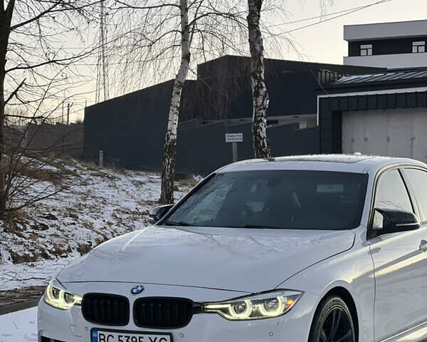 Білий БМВ 3 Серія, об'ємом двигуна 2 л та пробігом 158 тис. км за 17999 $, фото 13 на Automoto.ua