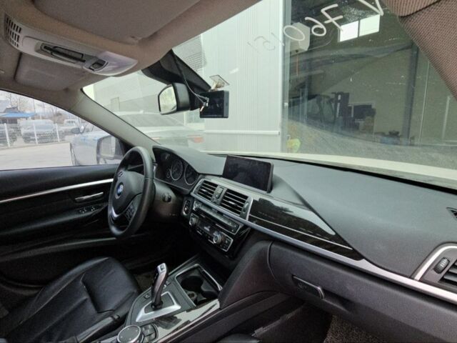 Білий БМВ 3 Серія, об'ємом двигуна 2 л та пробігом 72 тис. км за 12900 $, фото 14 на Automoto.ua