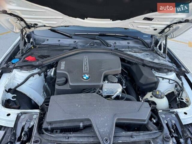 Белый БМВ 3 Серия, объемом двигателя 2 л и пробегом 161 тыс. км за 18000 $, фото 4 на Automoto.ua