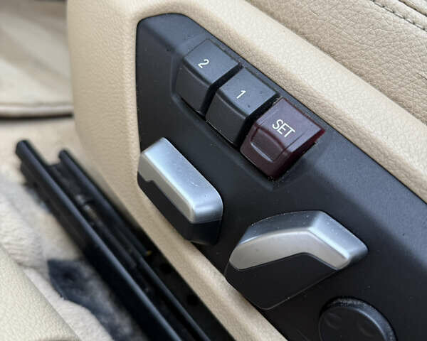 Белый БМВ 3 Серия, объемом двигателя 2 л и пробегом 190 тыс. км за 12900 $, фото 36 на Automoto.ua