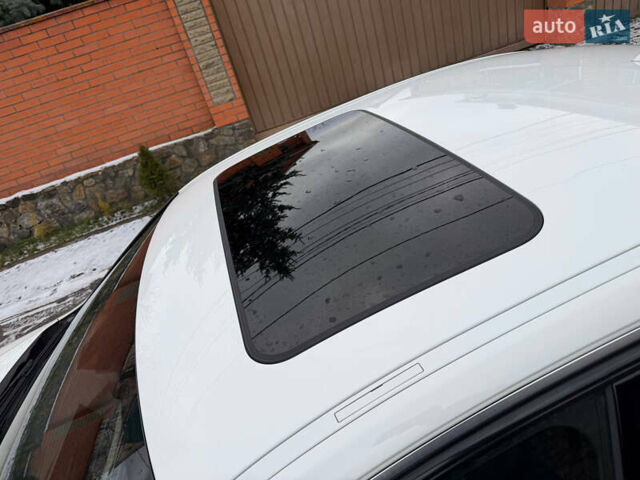 Белый БМВ 3 Серия, объемом двигателя 2 л и пробегом 200 тыс. км за 16300 $, фото 10 на Automoto.ua