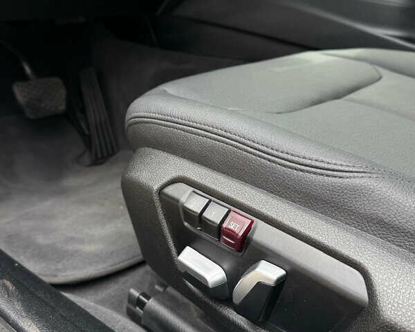 Белый БМВ 3 Серия, объемом двигателя 2 л и пробегом 163 тыс. км за 19500 $, фото 11 на Automoto.ua