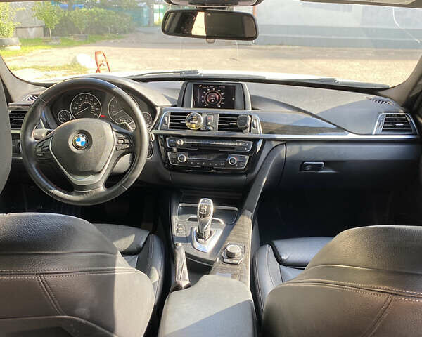 Белый БМВ 3 Серия, объемом двигателя 2 л и пробегом 96 тыс. км за 15950 $, фото 5 на Automoto.ua