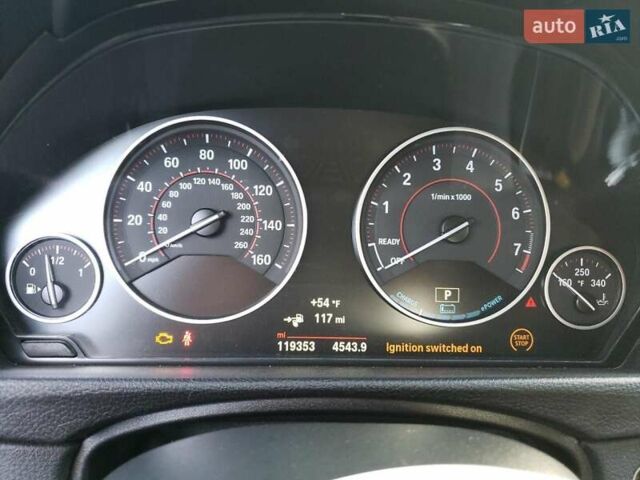 БМВ 3 Серия 2016 в Киеве на Automoto.ua Белый БМВ 3 Серия, объемом двигателя 2 л и пробегом 192 тыс. км за 3300 $, фото 8 на Automoto.ua