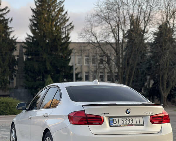 Белый БМВ 3 Серия, объемом двигателя 2 л и пробегом 178 тыс. км за 13800 $, фото 2 на Automoto.ua
