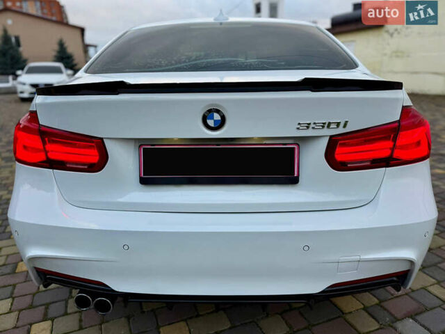 Белый БМВ 3 Серия, объемом двигателя 2 л и пробегом 185 тыс. км за 17900 $, фото 5 на Automoto.ua