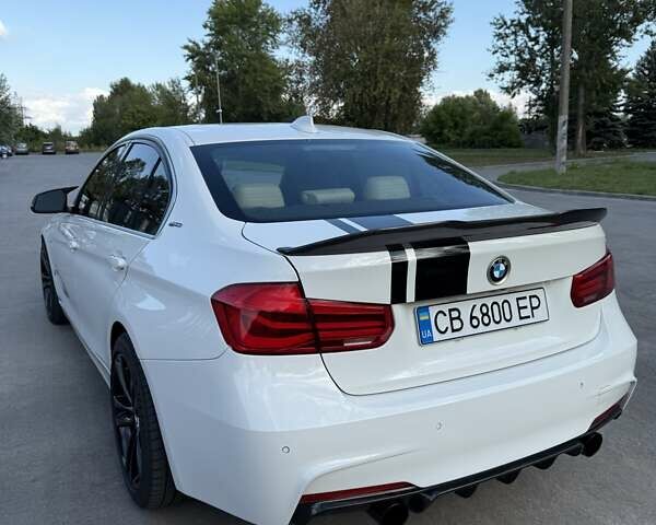 Білий БМВ 3 Серія, об'ємом двигуна 2 л та пробігом 136 тис. км за 18500 $, фото 2 на Automoto.ua