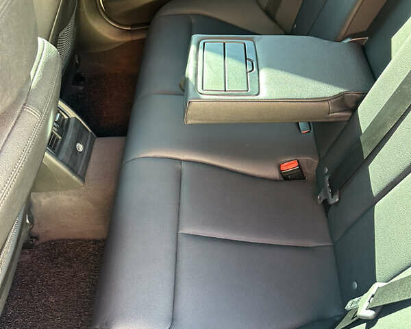 Белый БМВ 3 Серия, объемом двигателя 2 л и пробегом 180 тыс. км за 21500 $, фото 54 на Automoto.ua