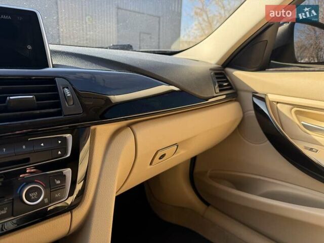 Білий БМВ 3 Серія, об'ємом двигуна 2 л та пробігом 86 тис. км за 18300 $, фото 52 на Automoto.ua