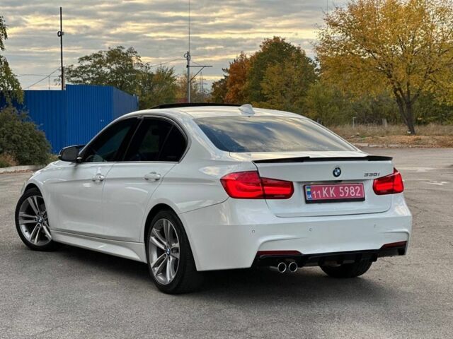 Белый БМВ 3 Серия, объемом двигателя 2 л и пробегом 187 тыс. км за 18499 $, фото 5 на Automoto.ua