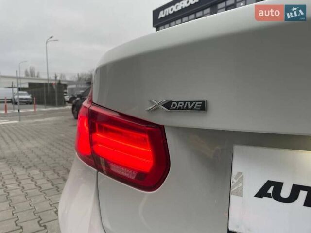 Белый БМВ 3 Серия, объемом двигателя 2 л и пробегом 124 тыс. км за 14999 $, фото 8 на Automoto.ua